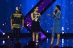 Shraddha Kapoor, Gauhar Khan, Yo Yo Honey Singh on the sets of RAW Stars on 24th Sept 2014